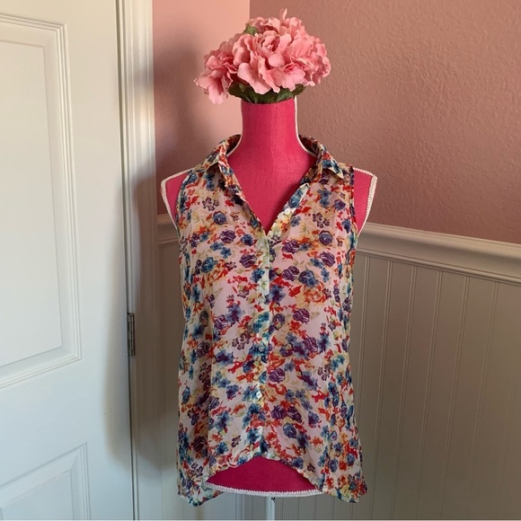 👗Bright chiffon sleeveless women’s blouse, size M, EUC - Picture 1 of 6
